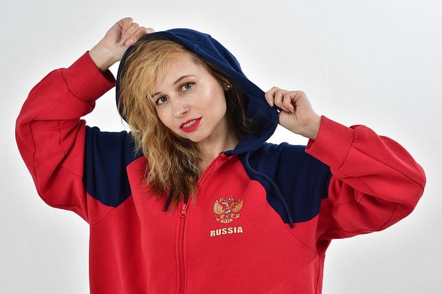 她妙语连珠 她妙语连珠